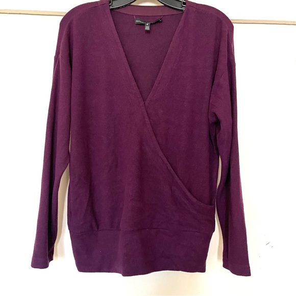 White House Black Market Tops - WHBM Women Top fleece size M V neck purple